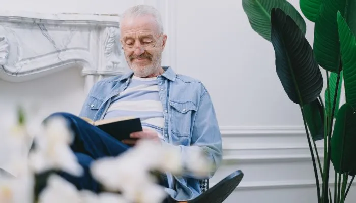 How does reading improve working memory, and how can you improve your working memory if it isn't up to par?