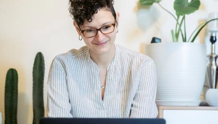 Is consumer services a good career path? There Are Lots of Opportunities Available